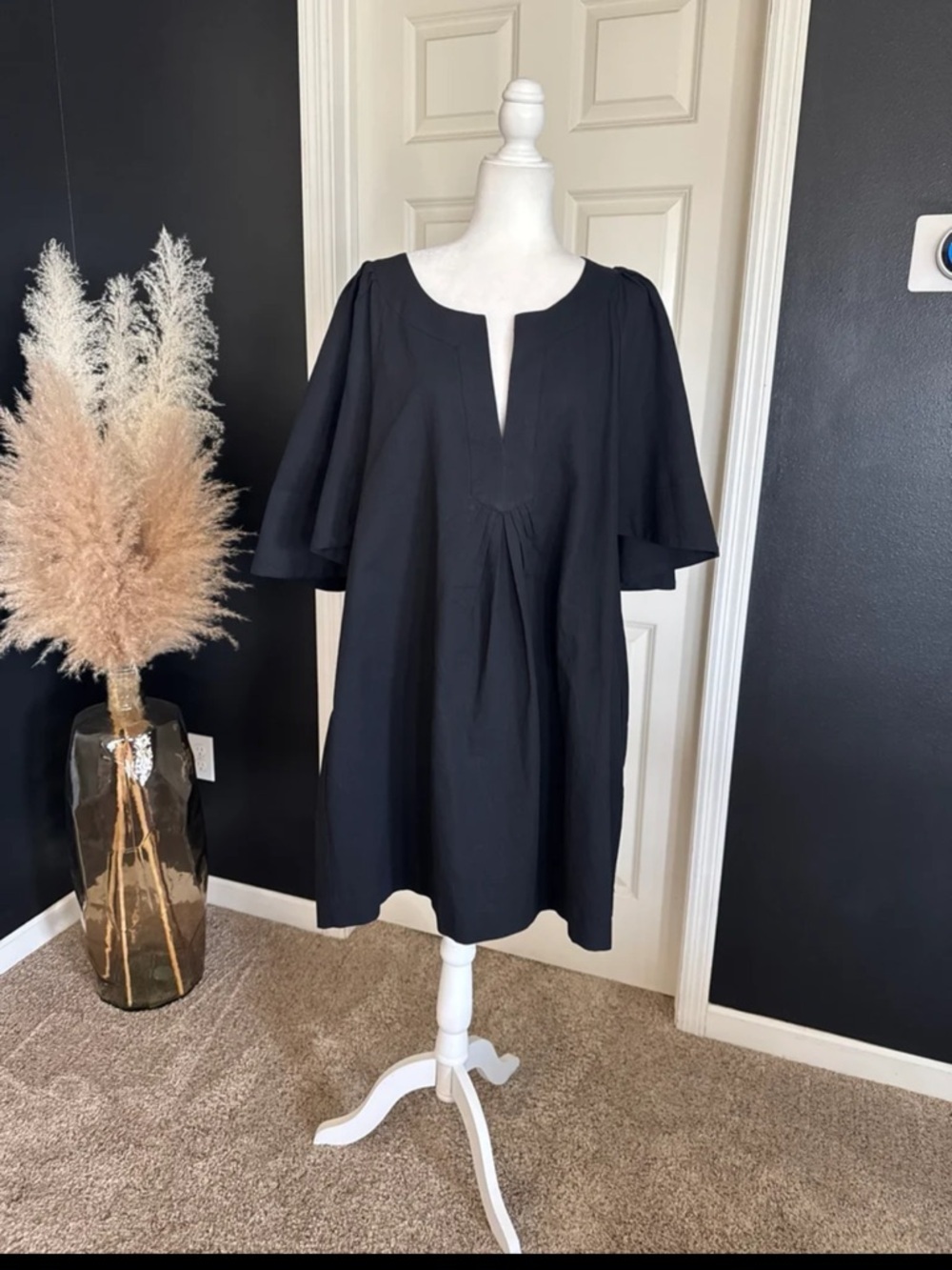 Tuckernuck POMANDER PLACE Black Finley Flutter Sleeve Dress size XXXL - Picture 9 of 12
